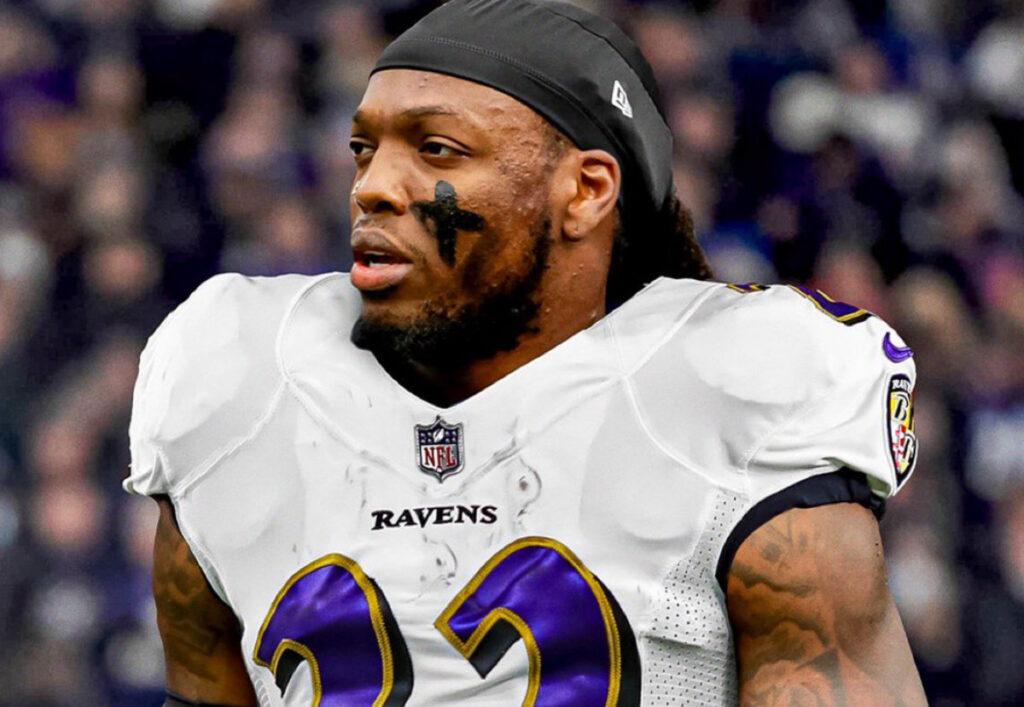 NFL Supercoach Week 18 | Buy, Hold, Sell - cover image