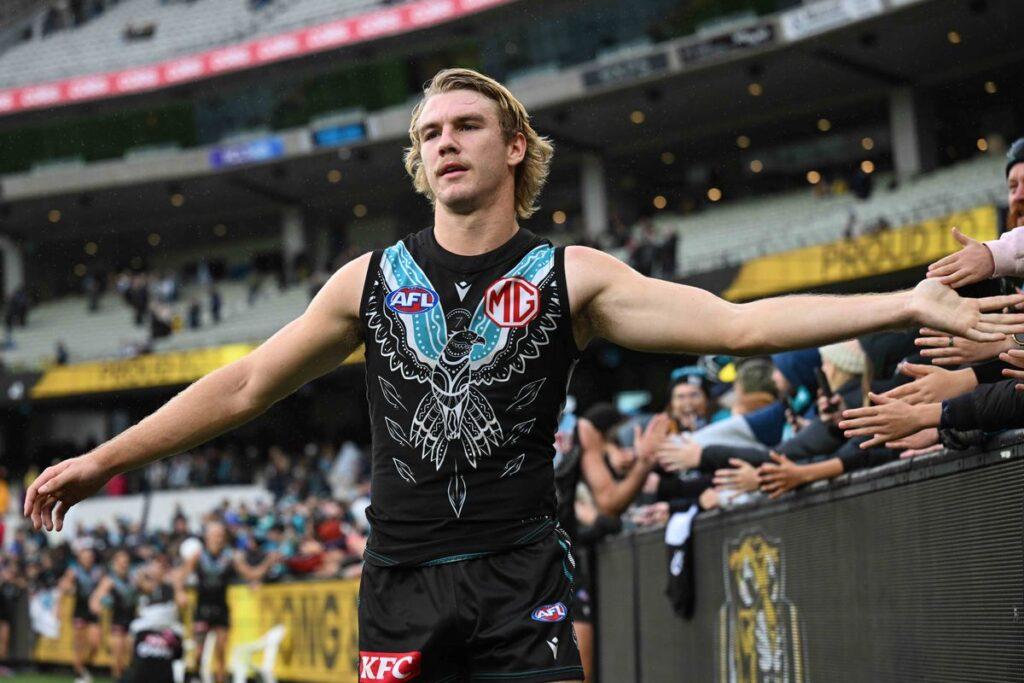 Niko’s AFL Supercoach Watchlist: Buy, Hold, Sell round 8 - cover image